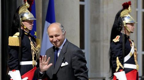 Francia-embajadora-Paris-comunidad-internacional_TINIMA20120529_0292_5