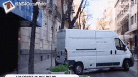 Furgoneta-destruccion-documentos-sede-PP_MDSIMA20130121_0118_5