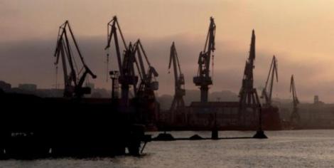 astilleros-de-la-naval-en-sestao-vizcaya-efe