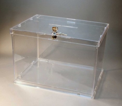 LOS-RICOS-VOTAN-Y-LOS-POBRES-SE-QUEDAN-EN-CASA-520x452