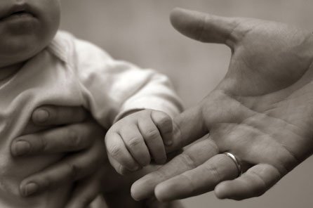 CARTA DE AUXILIO DE UNOS PADRES PARA SU HIJO ANDRÉS